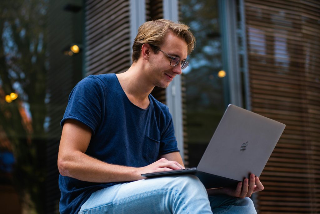 Exploring The Mac App Store: Must-Have Apps for Productivity and Creativity