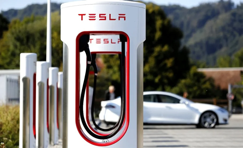 Tesla Supercharger Network: Revolutionizing Electric Vehicle Charging