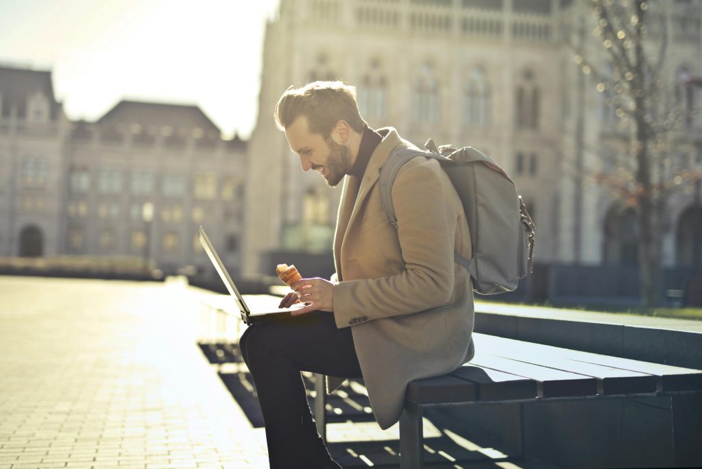 Understanding the Digital Nomad Lifestyle: A Comprehensive Guide