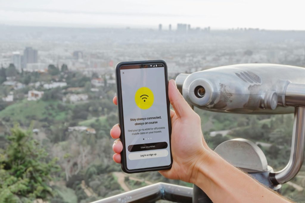 The Rise of Contactless Technology in Singapore Tourism