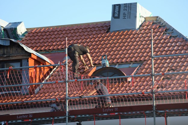 roof f