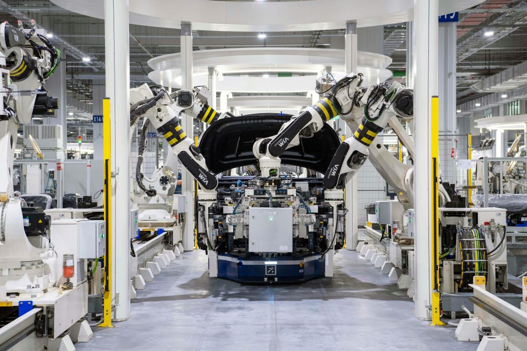 How Technology Is Revolutionizing the Manufacturing Industry