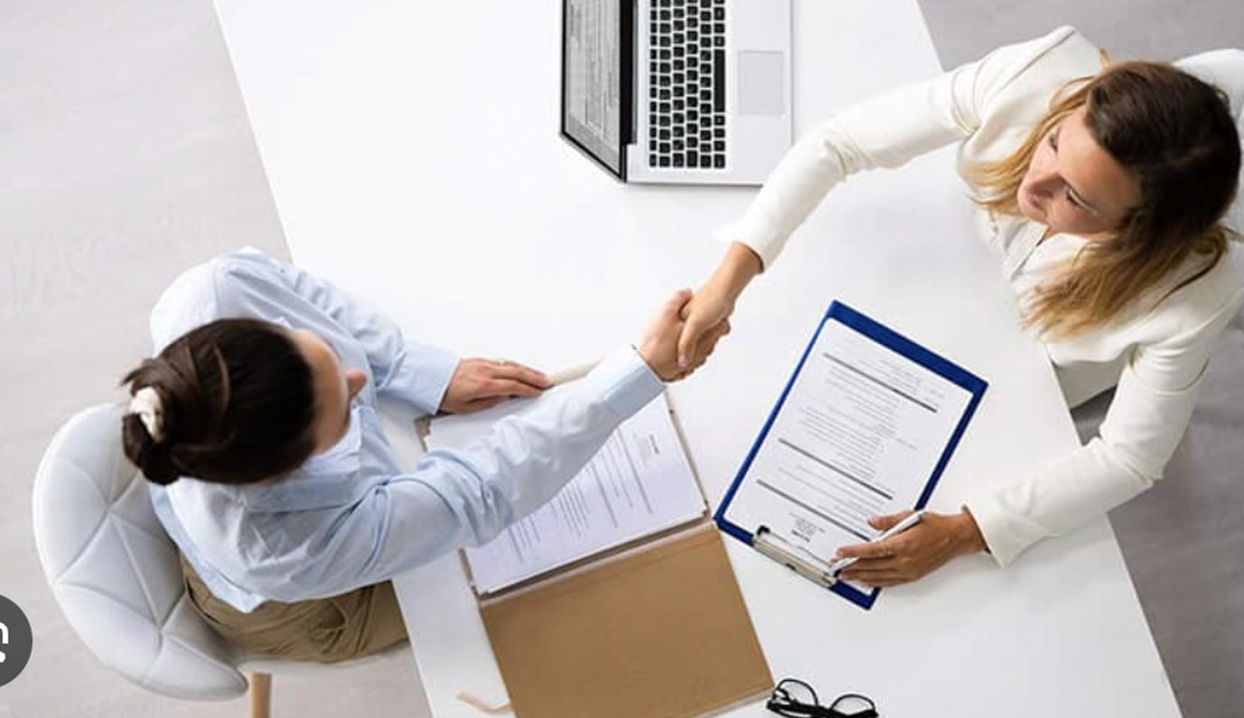 Cracking the Code: How Recruiters Spot Top Talent Fast