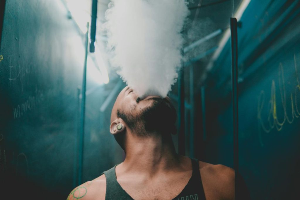 Is Smoking Standard Cigarettes Worse than Smoking E-cigarettes? Vape Shop Ireland